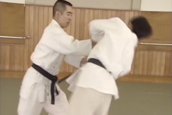 Katate Mochi Kotegaeshi (1)(2)