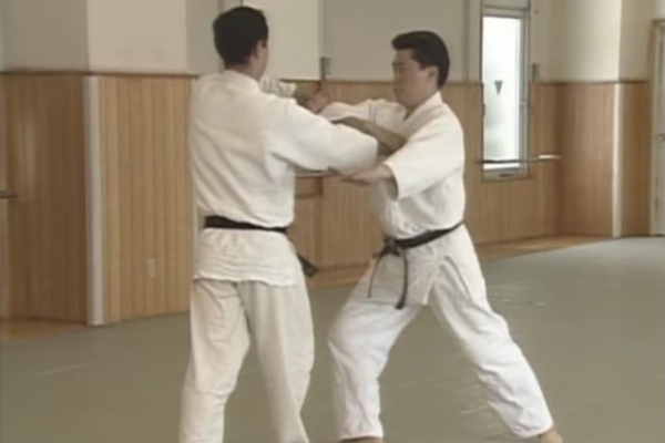 Mune Mochi Nikajo Osae (1)(2)