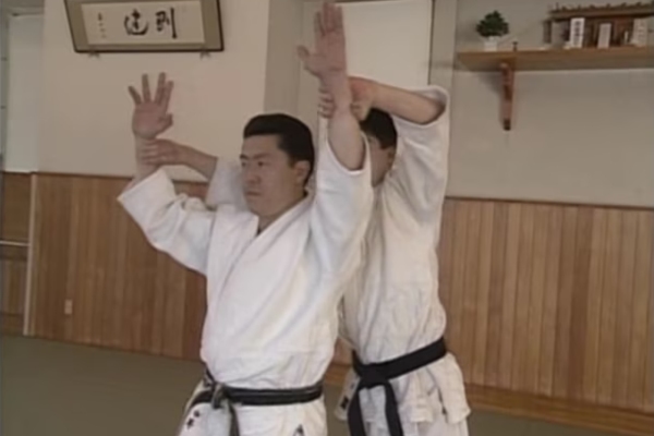 Ushiro Waza Ryote Mochi Sokumen Iriminage (1)(2)